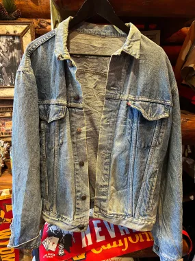 14. Vintage Levis Faded Trucker, Large