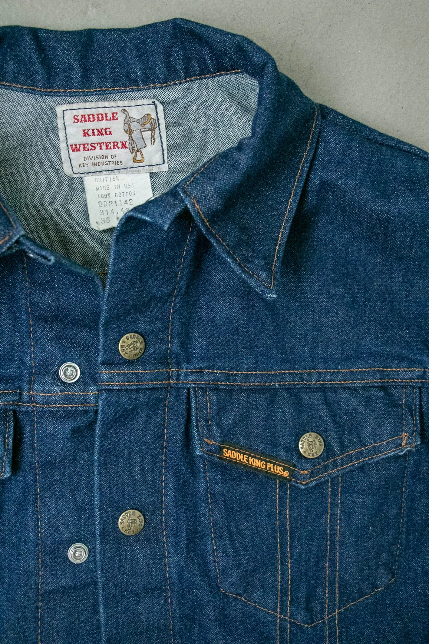 1980s Denim Jacket Saddle King Blue Jean M 38"