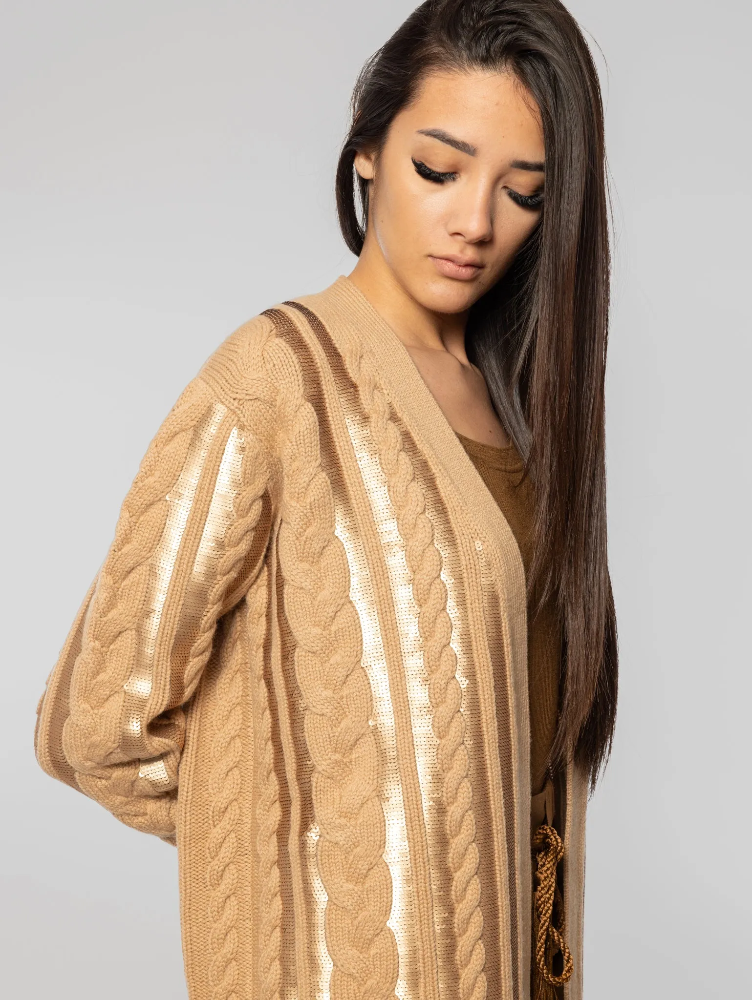 Cardigan a Trecce con Paillettes Mirco Cammello