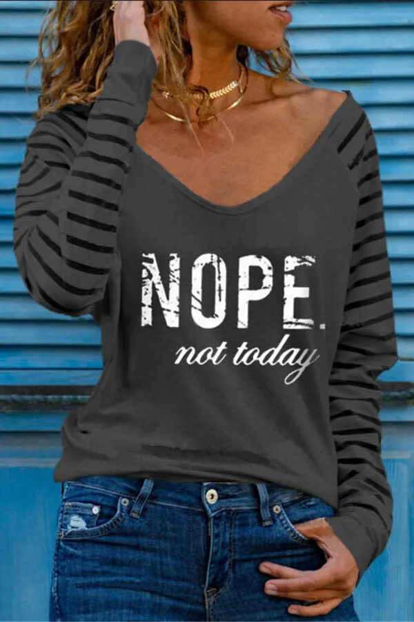 Dunnmall Casual V Neck Regular Print Basic Top