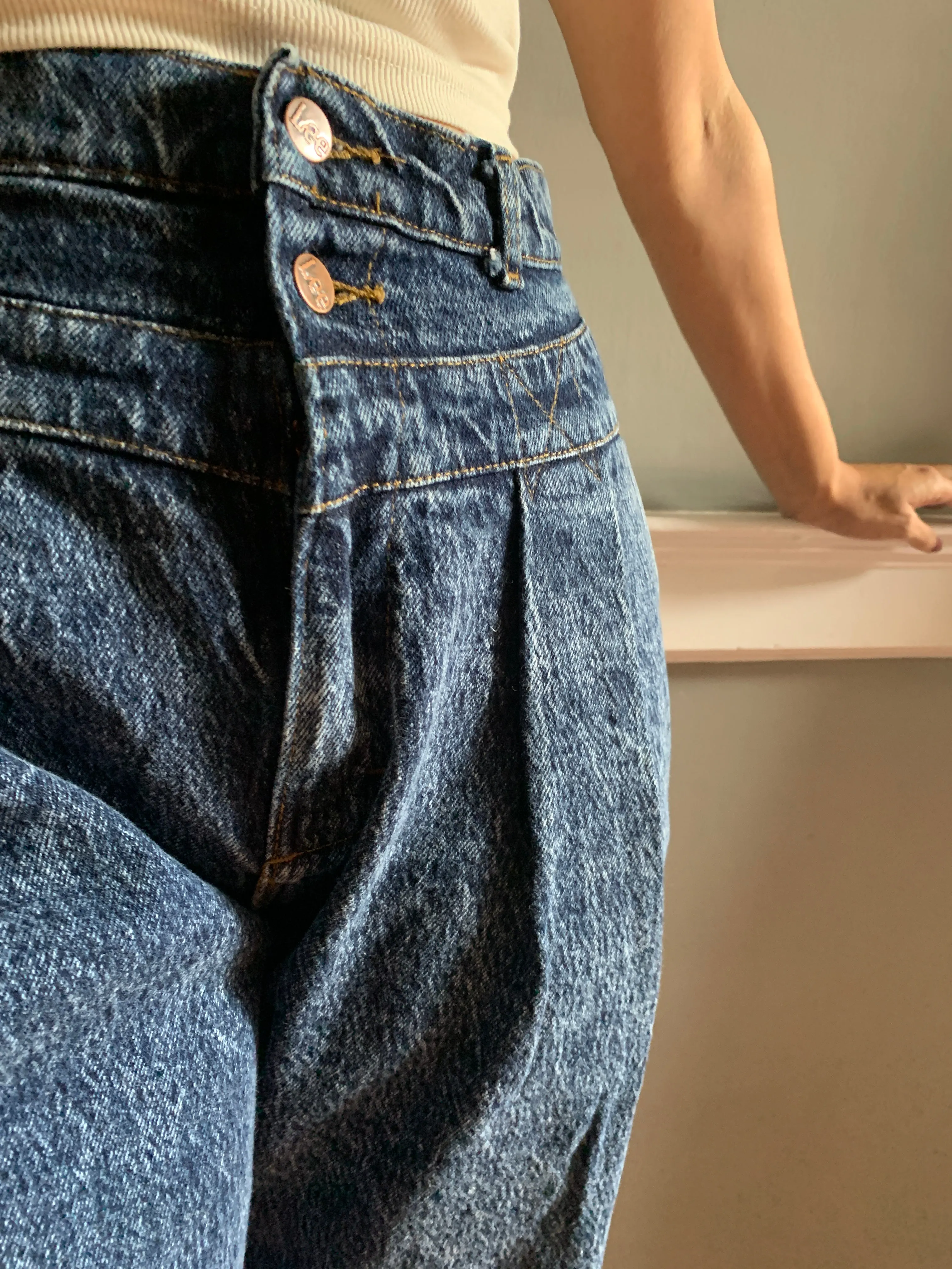 Vintage Lee stonewash seamed jeans W28