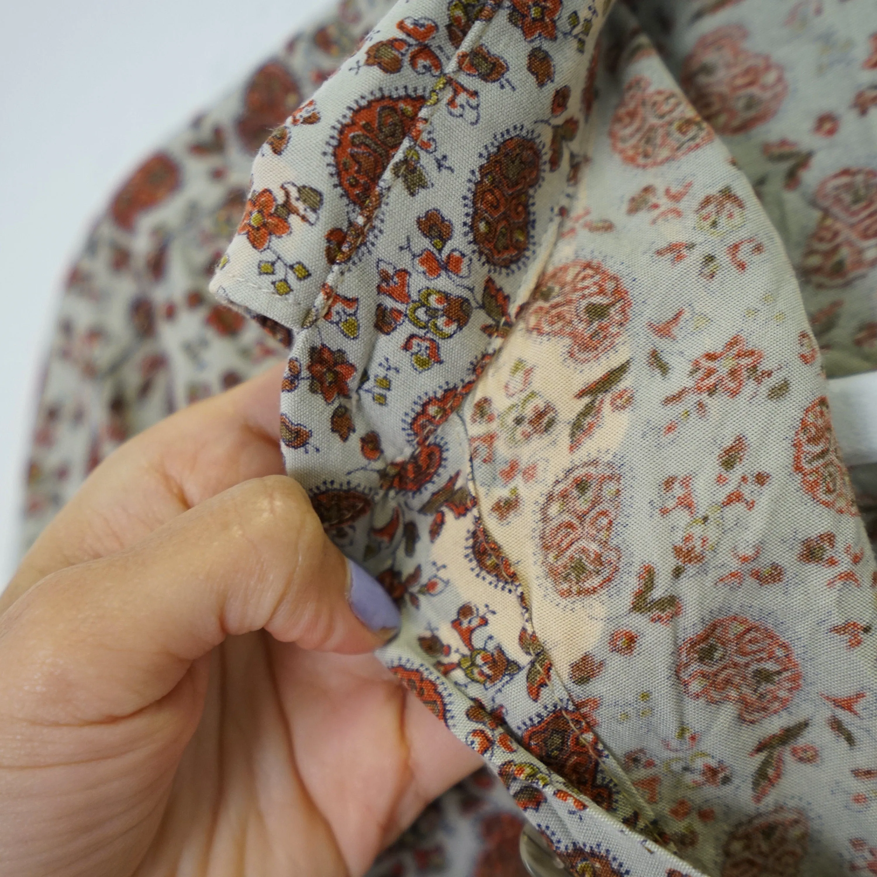 Vintage long sleeve Shirt size M-L